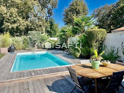 Maison - 125 m² - 5 pièces