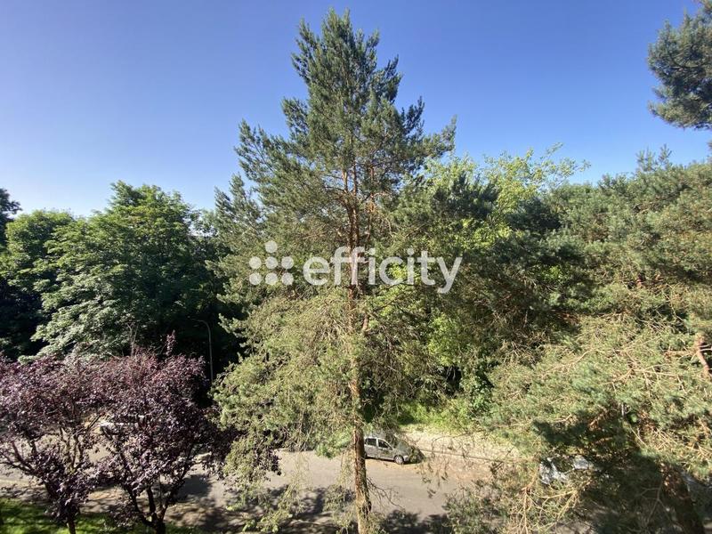 Appartement - 104 m² - 5 pièces