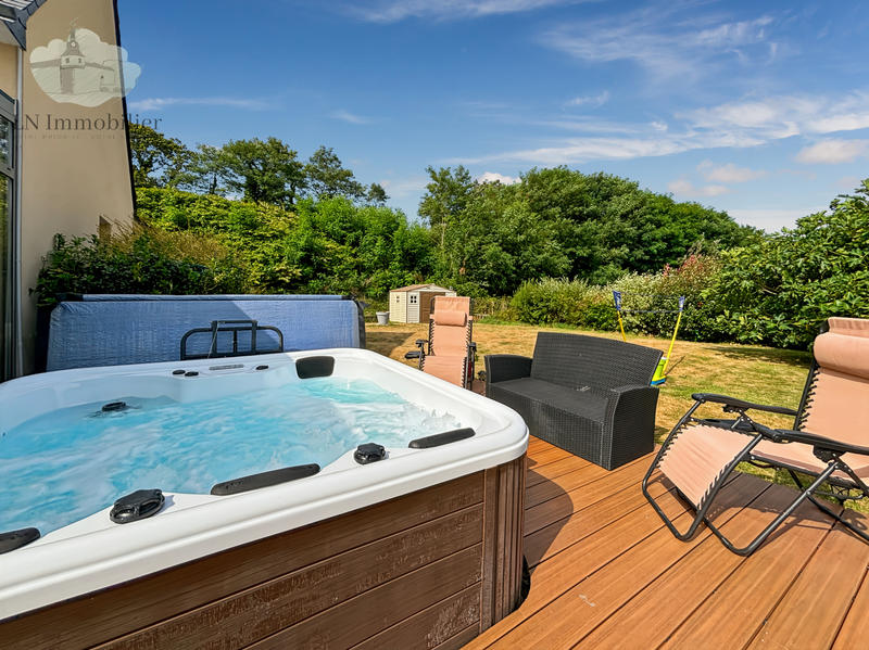 Maison - 144 m² - 5 pièces