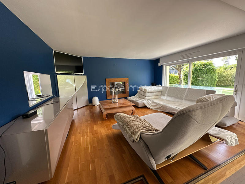 Maison - 161 m² - 6 pièces