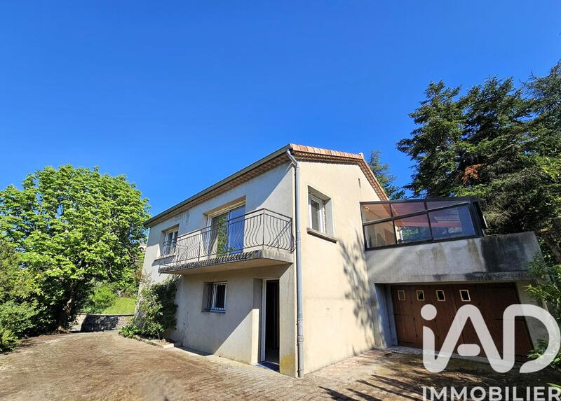 Maison - 87 m² - 5 pièces