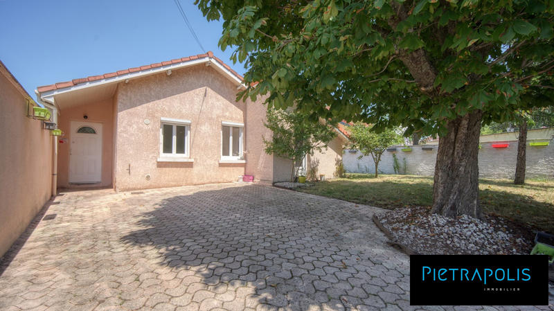 Maison - 162 m² - 6 pièces