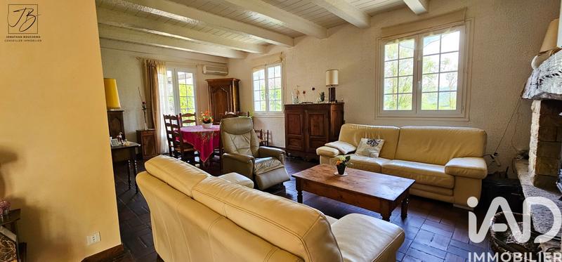 Maison - 216 m² - 8 pièces