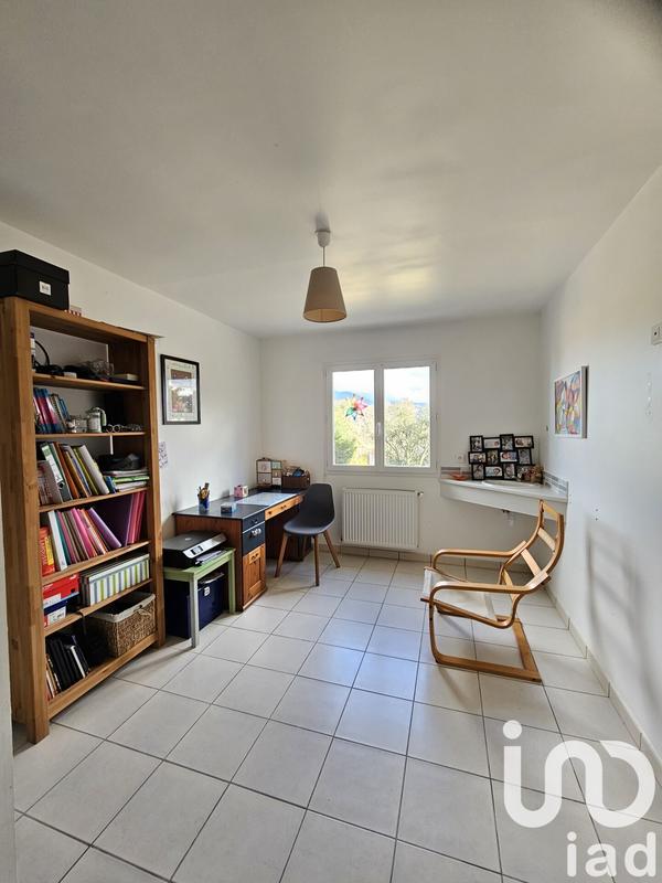 Maison - 327 m² - 11 pièces