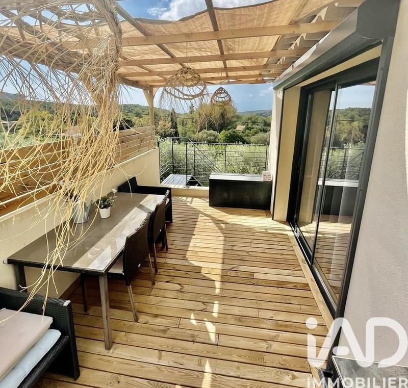 Maison - 185 m² - 5 pièces