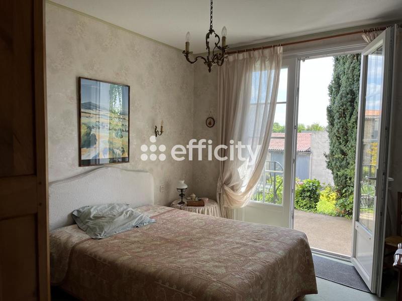 Maison - 91 m² - 5 pièces