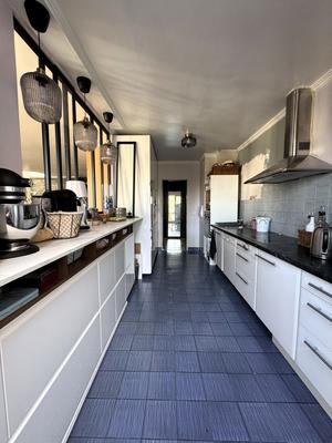 Appartement - 121 m² - 5 pièces