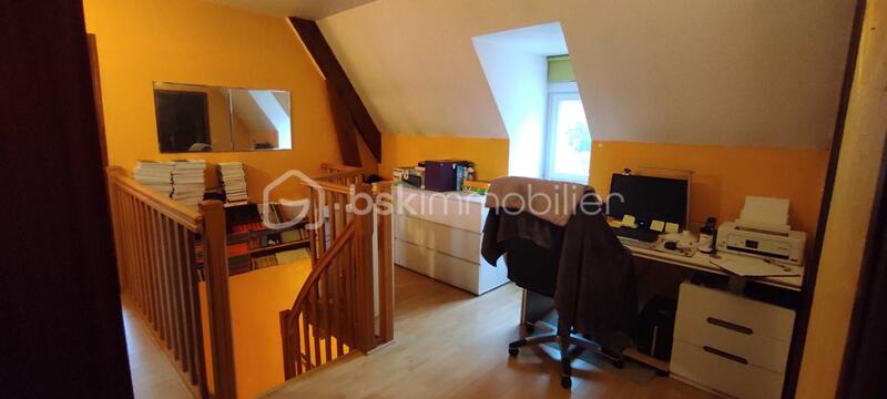 Maison traditionnelle - 120 m² - 5 pièces