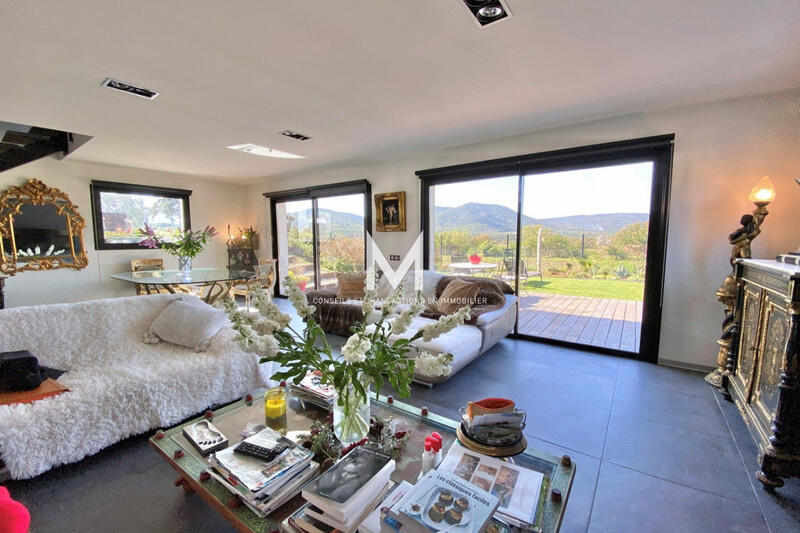 Maison - 154 m² - 4 pièces