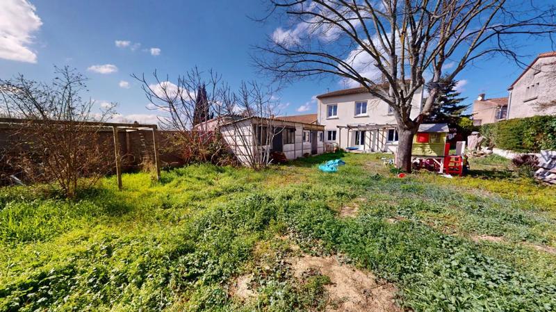 Maison - 162 m² - 7 pièces