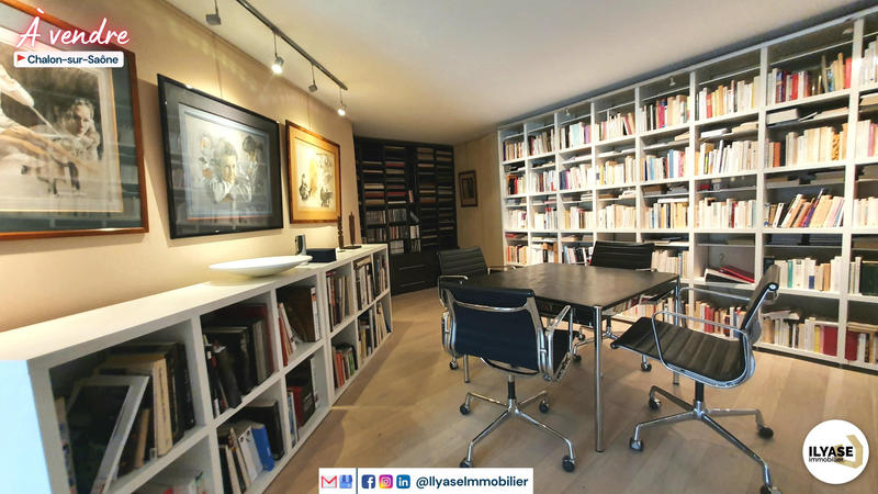 Duplex - 345 m² - 10 pièces