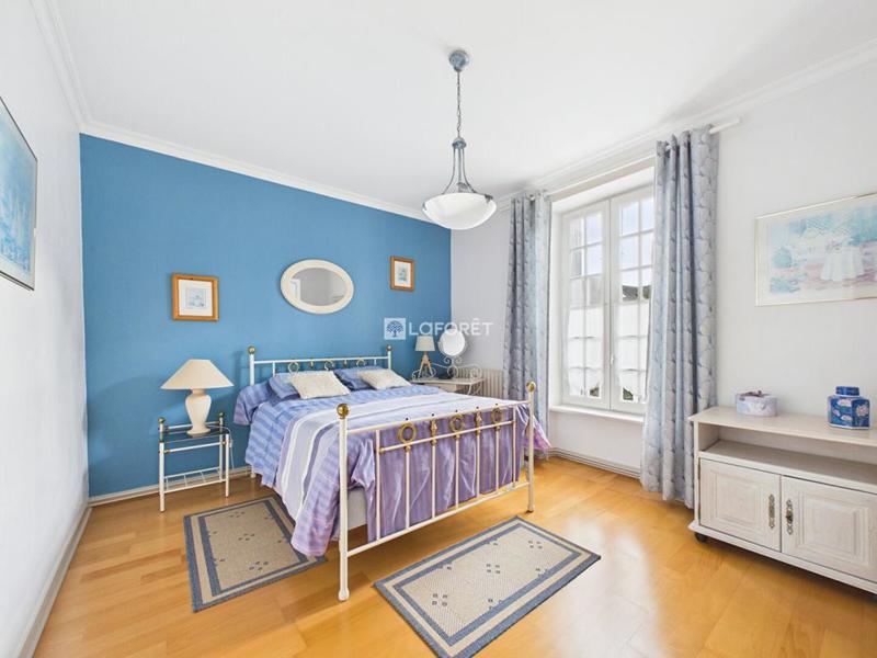 Maison - 145 m² - 6 pièces