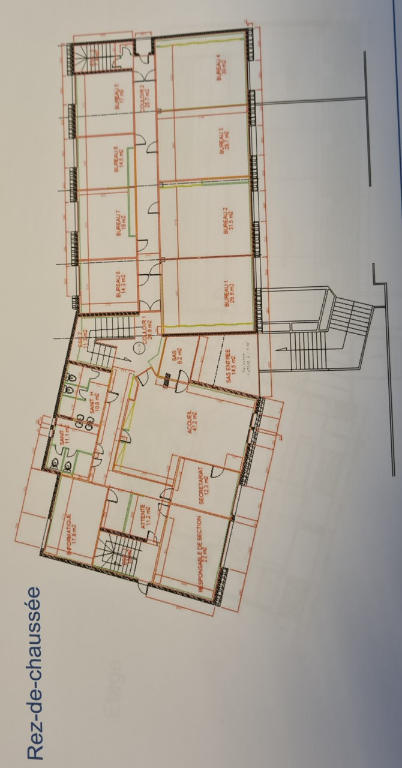 Immeuble - 900 m² - 30 pièces