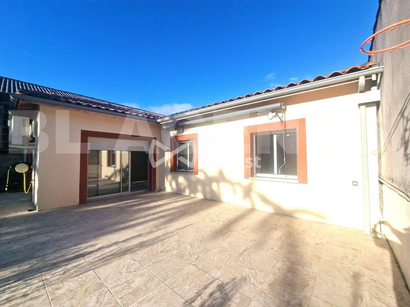 Maison - 120 m² - 5 pièces