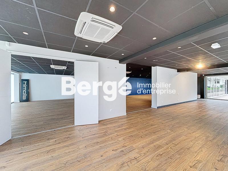 Bureau - 800 m²