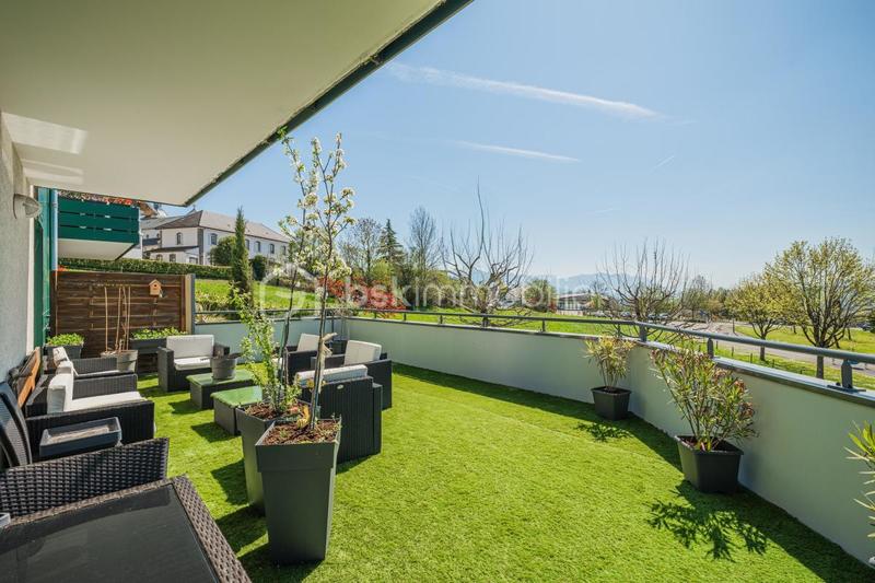 Appartement - 83 m² - 4 pièces