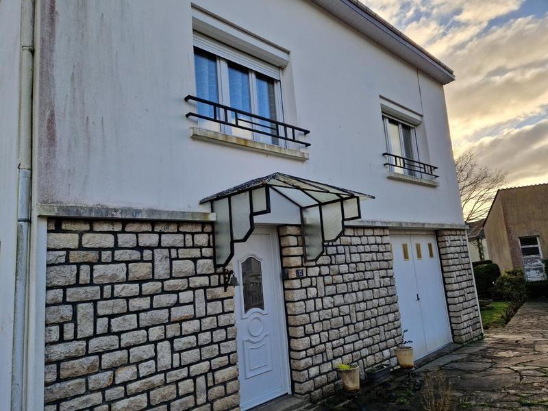 Maison - 140 m² - 4 pièces