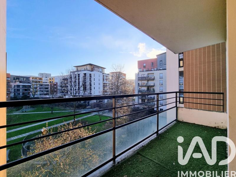 Appartement - 77 m² - 3 pièces