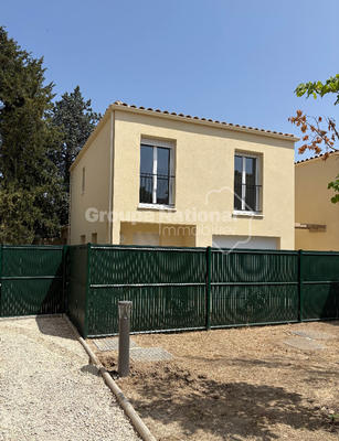 Maison - 104 m² - 5 pièces