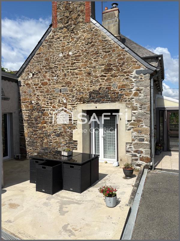 Maison - 160 m² - 8 pièces