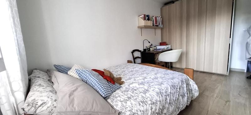 Appartement - 8 490 m² - 4 pièces