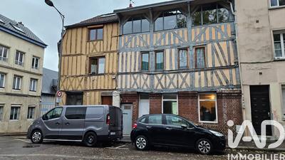 Studio - 16 m² - 1 pièce