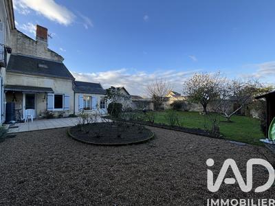 Maison - 317 m² - 12 pièces