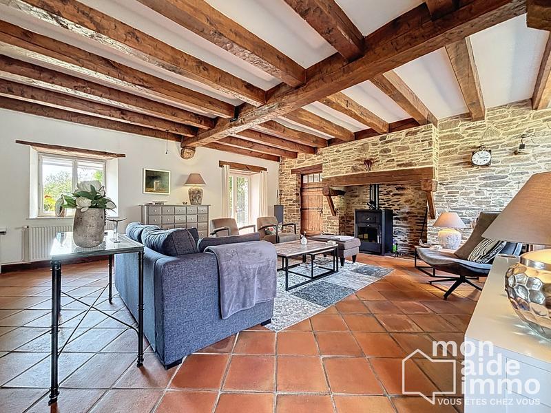 Maison ancienne - 230 m² - 7 pièces