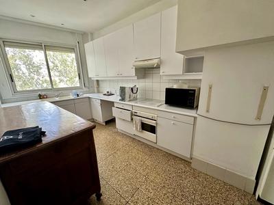 Appartement - 127 m² - 4 pièces