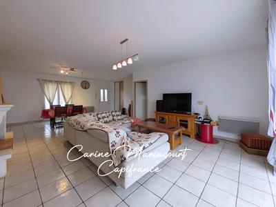 Maison - 127 m² - 6 pièces