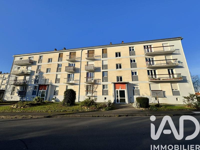 Appartement - 93 m² - 5 pièces