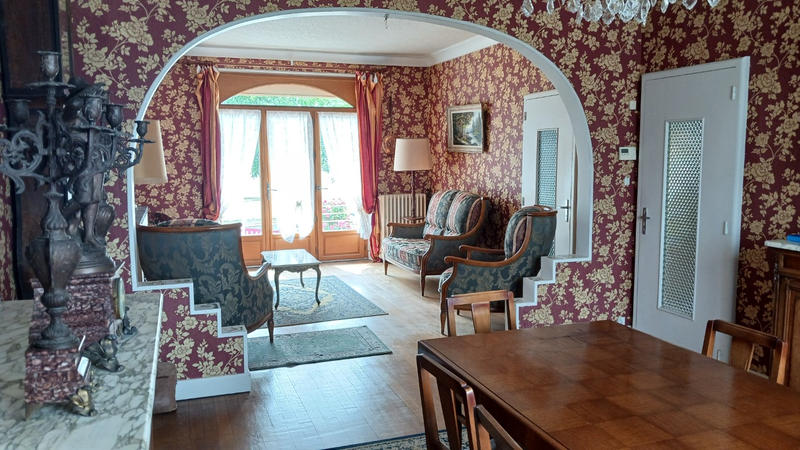 Maison - 110 m² - 5 pièces