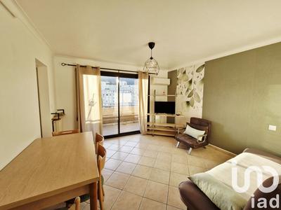 Studio - 30 m² - 1 pièce