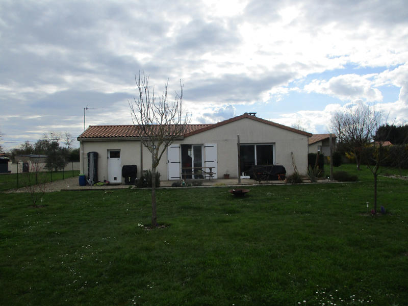 Maison - 85 m² - 4 pièces