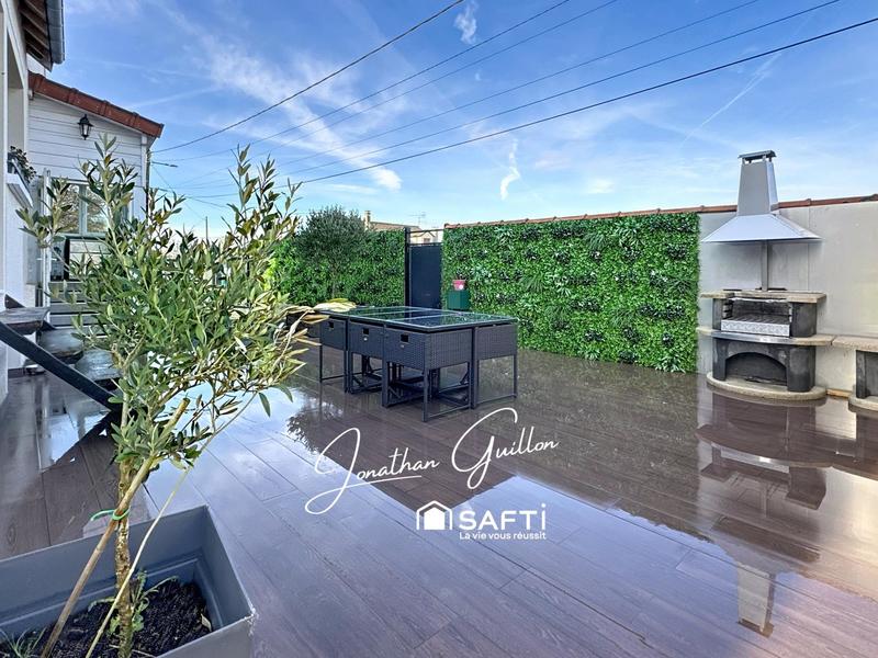 Maison - 192 m² - 6 pièces