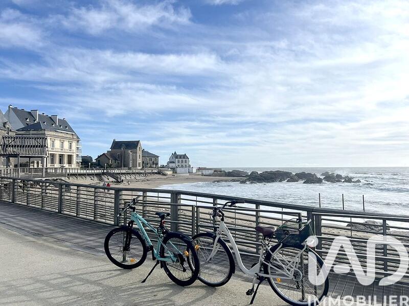 Maison - 136 m² - 6 pièces