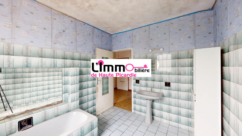 Maison - 180 m² - 8 pièces