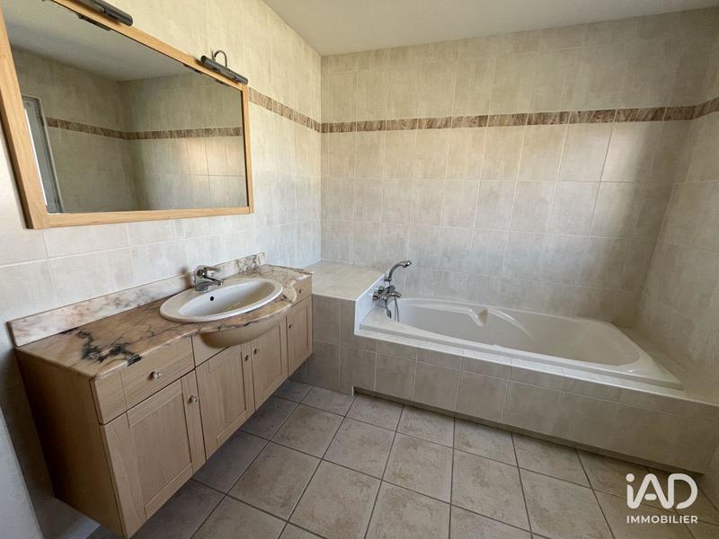 Maison - 135 m² - 6 pièces