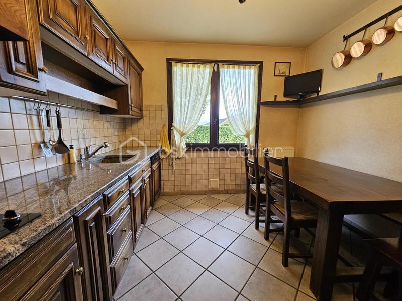 Maison - 150 m² - 8 pièces