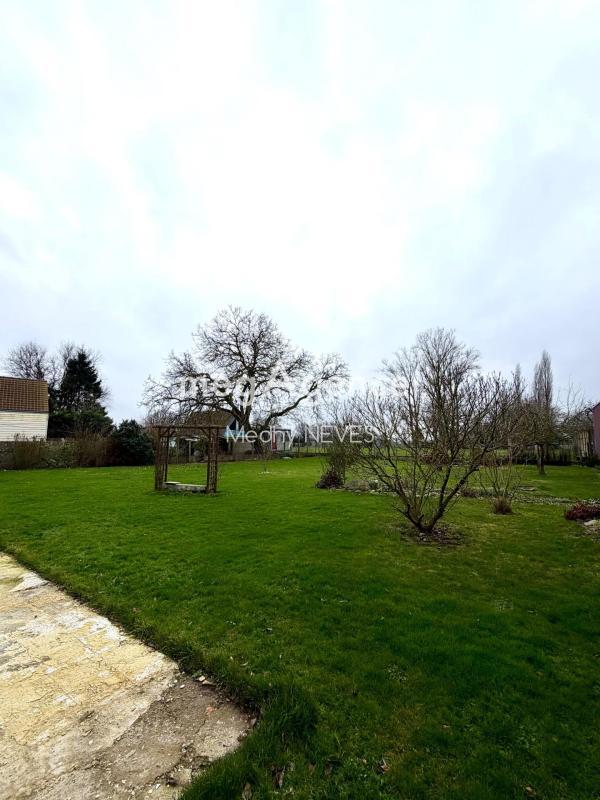 Maison - 122 m² - 8 pièces