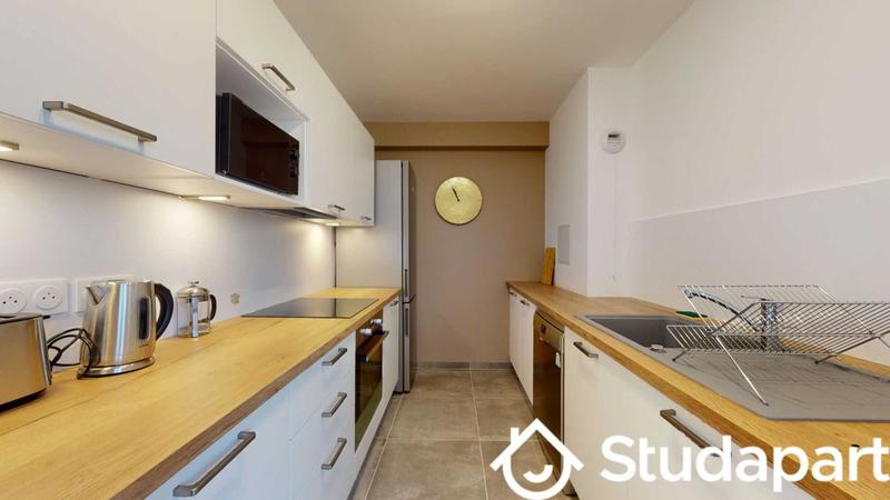 Chambre - 12 m² - 1 pièce