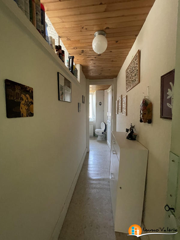 Maison - 854 m² - 19 pièces