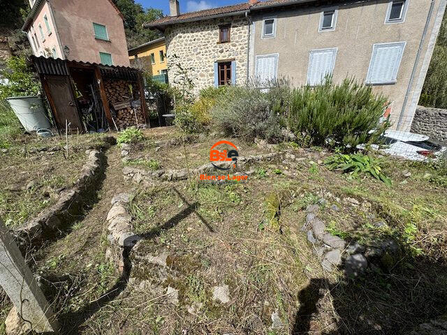 Maison - 55 m² - 4 pièces