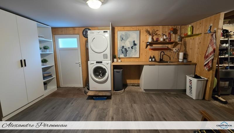 Maison - 95 m² - 4 pièces