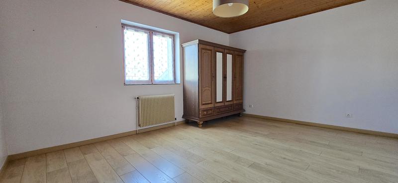 Maison de village - 193 m² - 8 pièces