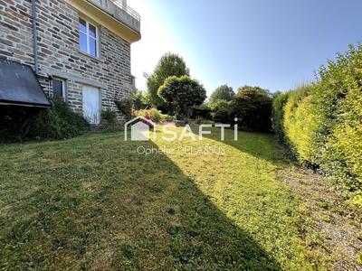 Maison - 300 m² - 9 pièces