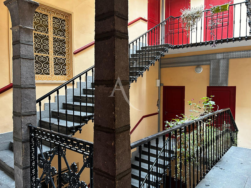 Appartement - 110 m² - 4 pièces