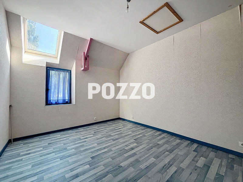 Maison - 130 m² - 8 pièces