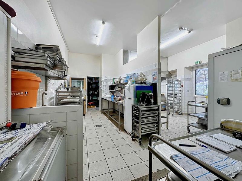 Immeuble - 300 m² - 10 pièces