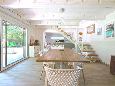 Maison - 136 m² - 5 pièces